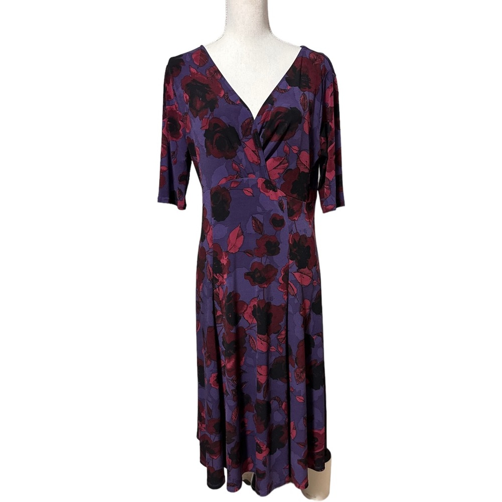 Purple bodycon v neck dress